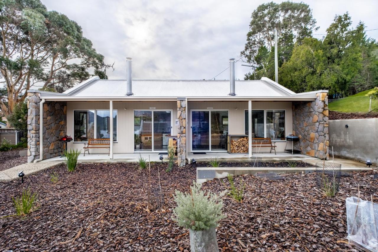 Freycinet Stone Studio 7 - Quartz Apartment Coles Bay Bagian luar foto